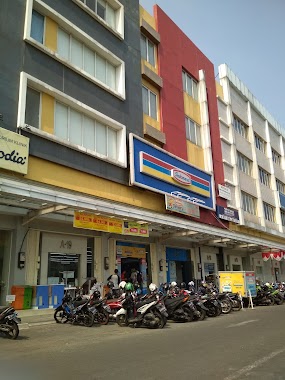 Indomaret Hybrid Sumarecon, Author: irvan nurdiansyah