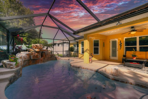 Robin Burgarella Realtor - Thumbnail