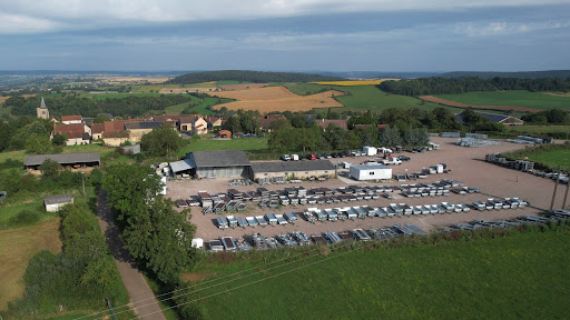 Photo de REMORQUES LOUAULT à Saint-Fargeau (89170)