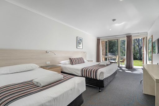 Avoca Beach Hotel - Thumbnail