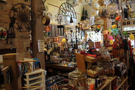Past Times Antique Style Photography and Gift Shops - Thumbnail