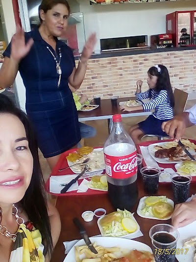 Photos of Al Carb&oacute;n 100% parrilla