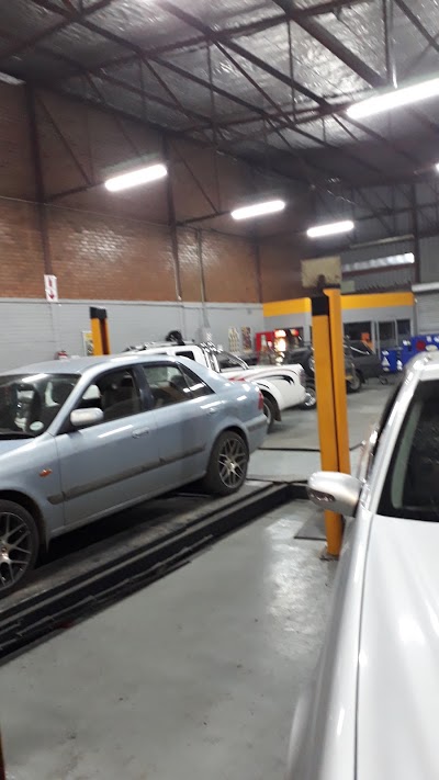 Photos of BestDrive Marius Koekemoer Bande