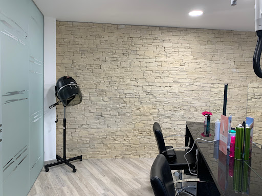 K Hair Salone di Bellezza - Thumbnail