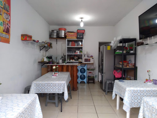 La Casa De El Buen Sazon - Thumbnail