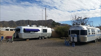 Sunnyville Trailer Court