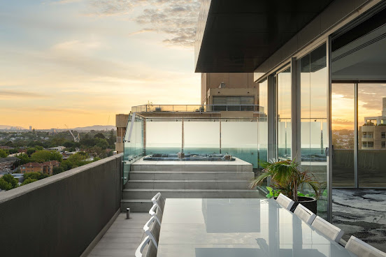 The Olsen Melbourne - Art Series by null