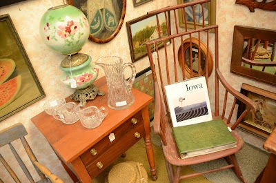 Main Street Antiques & Art