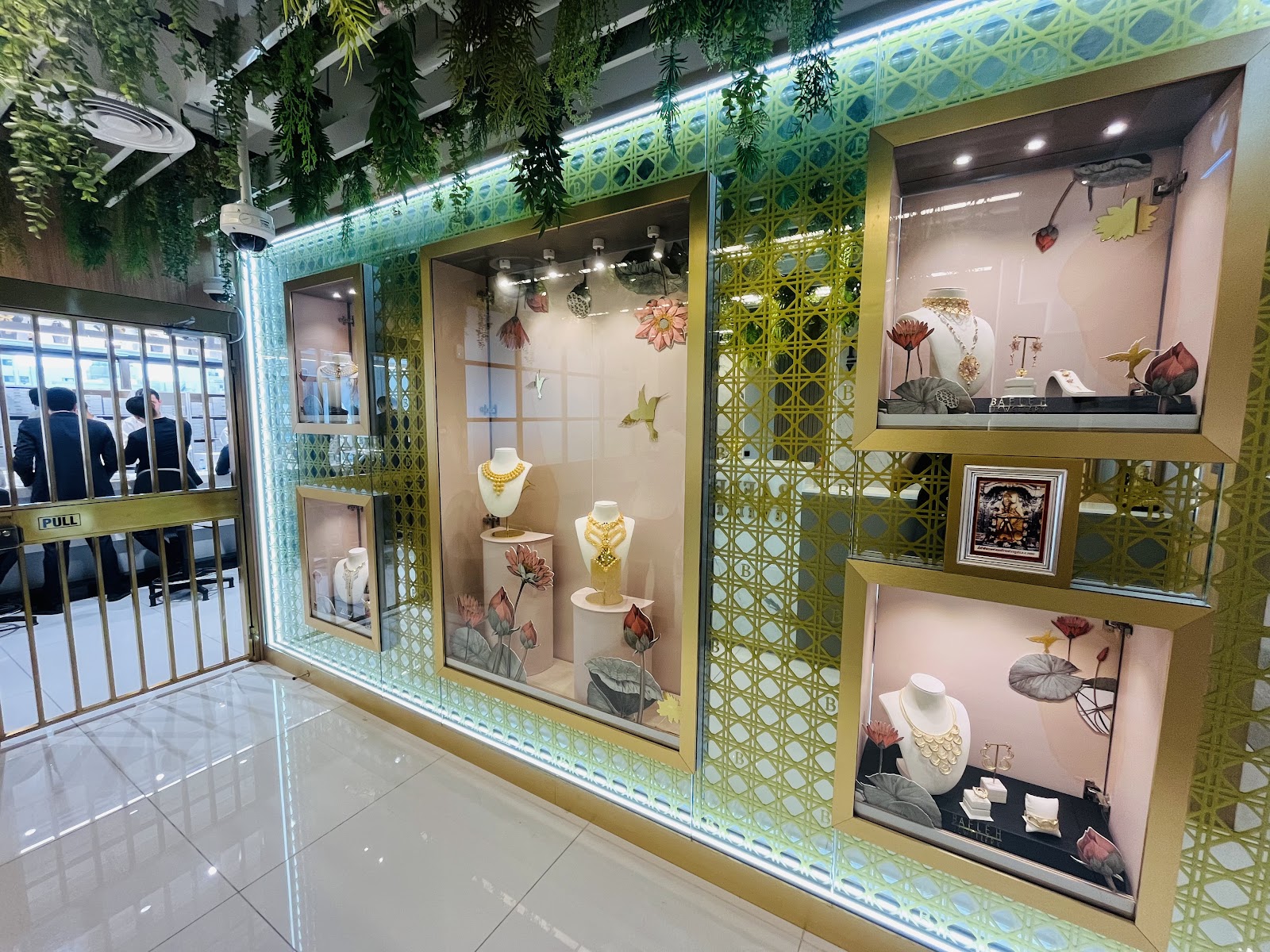 JAMAL AL MUHRA JEWELLERY (JEWELLERY WHOLESALE OFFICE) - صورة 3