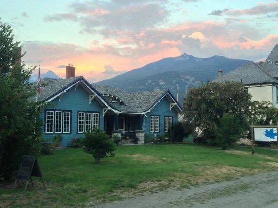 True Blue Lodge