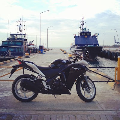 Photos of Pangsarop Customs Pantoloan