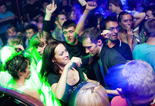 F Club Gallery - France