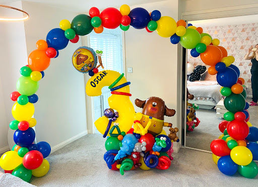 Lil' Pips Face Painting and Balloons - Thumbnail