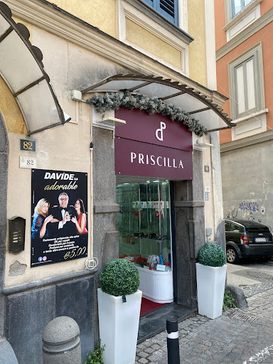 Priscilla store - Visual