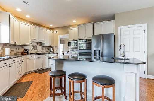 Avatar for Refacing and More by Reed Kilroy Construction