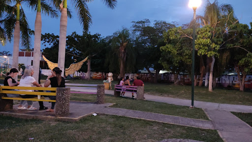 Parque Infantil Av. Diez. Gallery - Mexico