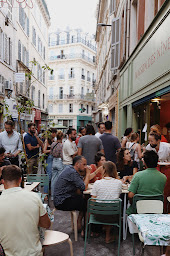 Photo n°20 de Maison des Nines | Café - Parfums - Traiteur - Brunch à Marseille (Restaurant)