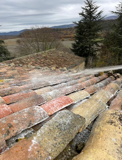 Photo de Entreprise de couverture - Bayonne - Anglet - Biarritz - Rénovation de toiture à Saubrigues (40230)