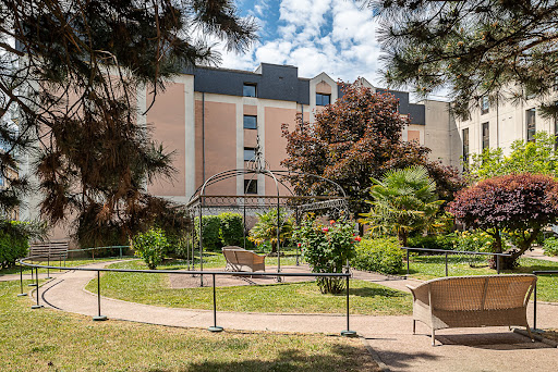 Photo de Ehpad Korian Les Cent Clochers à Saint-Martin-du-Vivier (76160)