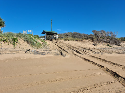 Rules Beach - Visual