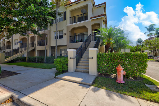 Andrea Kollar - Florida International Real Estate Network Corp. Gallery - United States