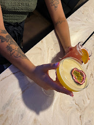 Photo n°39 de 𝐒𝐢𝐱𝐭𝐲-𝐓𝐡𝐫𝐞𝐞 𝟔𝟑🌵 à Nice (Bar à tapas)