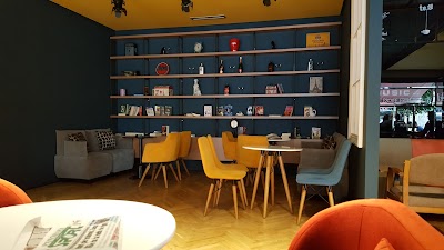 Photos of Merci Bar Cafe Lounge