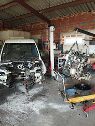 Photo n°3 de Garage de la 20 à Crayssac (Garage automobile)