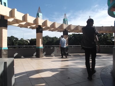 Photos of Kambang Iwak Park