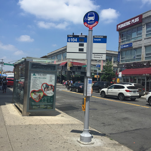 Broadway/Steinway St - Thumbnail