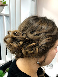 Photo n°11 de Salon Inova By Vanessa Chovelon à Montbrison (Salon de manucure)