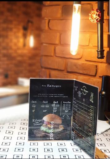 Photo 1 - My Burger Box - Burger