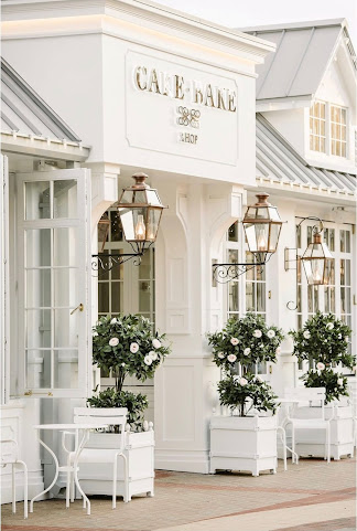 The Cake Bake Shop by Gwendolyn Rogers, Carmel City Center by null