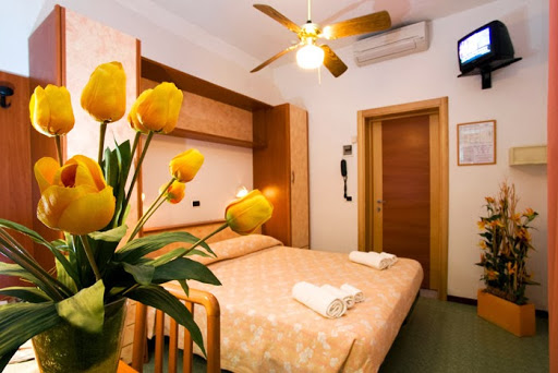 Hotel Sandra - Gatteo - Thumbnail