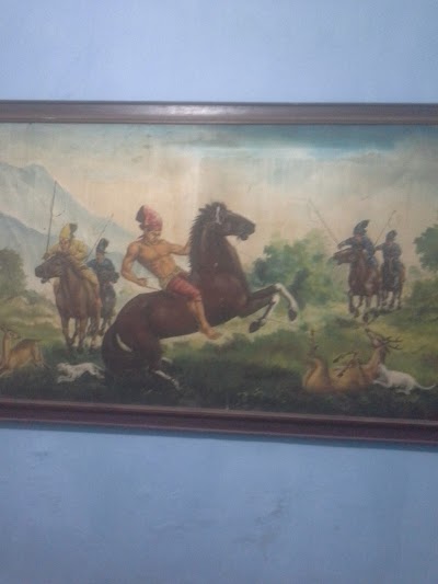 Photos of Lukisan Berburu Rusa Ndek Tongan