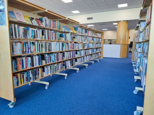 Poole Central Library - Visual