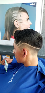 Reyes barber studio 3