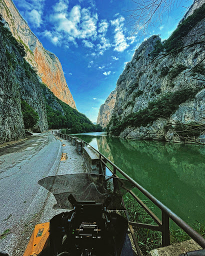 Furlo Gorge Tunnel - Thumbnail