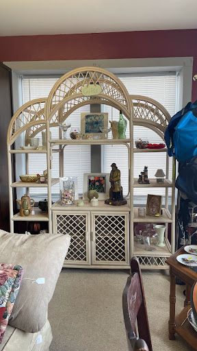 Old Town Thrift and Gift - Thumbnail