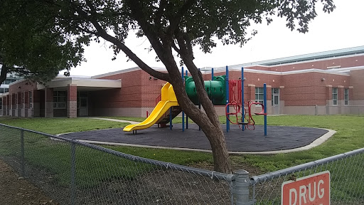 Huntington Elementary School - Thumbnail