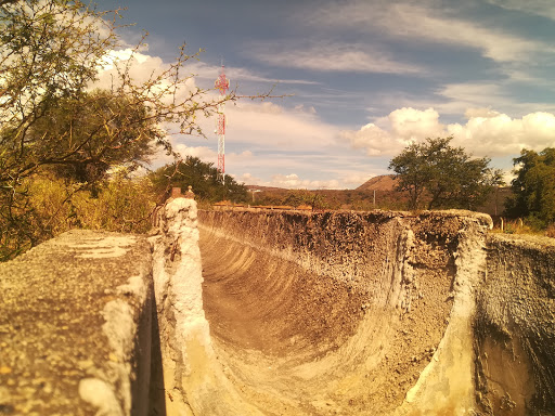 Acueducto el cerrito