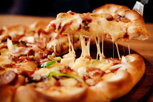 Photo 3 - Val Burger Pizza