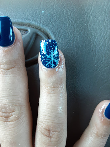 Mandy Nails - Visual