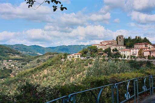 Parcheggio Largo Monticelli - Thumbnail