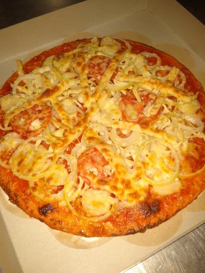 Photos of ITALIAN pizza.