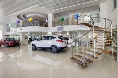 car-dealer