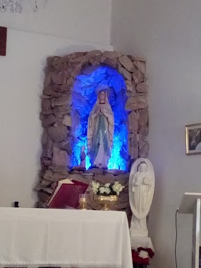 Capilla Nuestra Señora de Lourdes Avellaneda, Author: Luis Calabrese