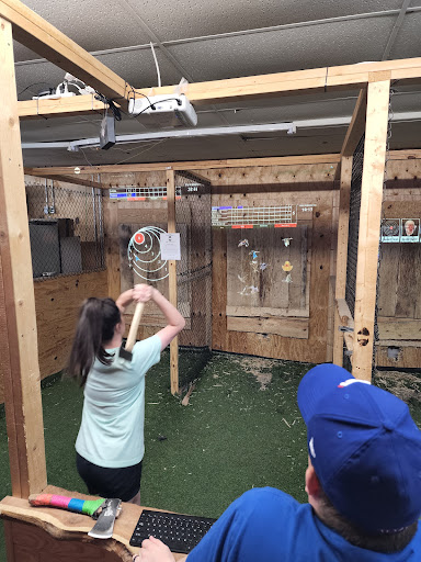 Lumberjacks Axe Throwing - Visual