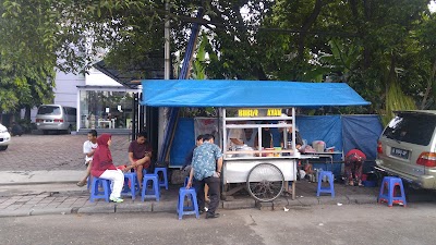 Photos of Rawa Belong Flower Market
