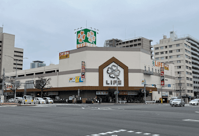 ライフ神戸駅前店